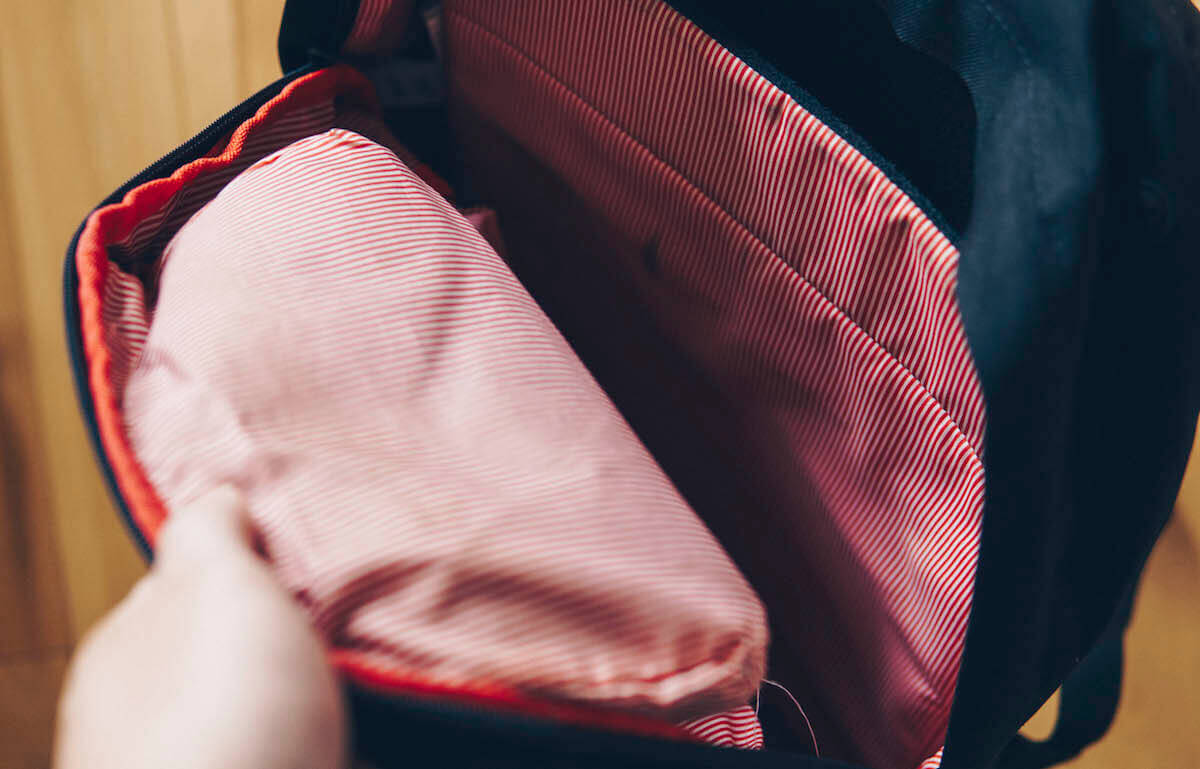 herschel bag inside Gridfiti