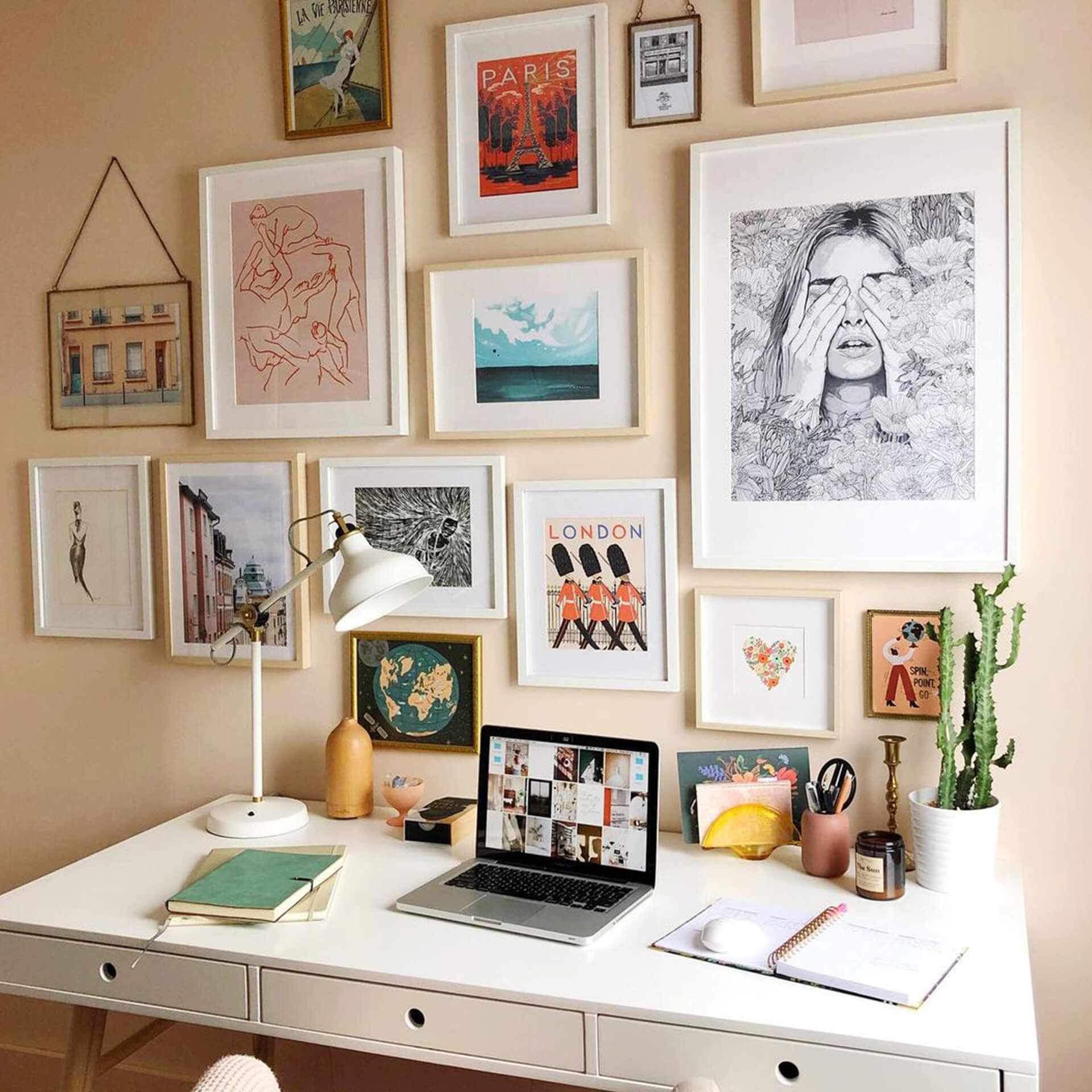 30 Aesthetic Desk Ideas For Your Workspace Gridfiti