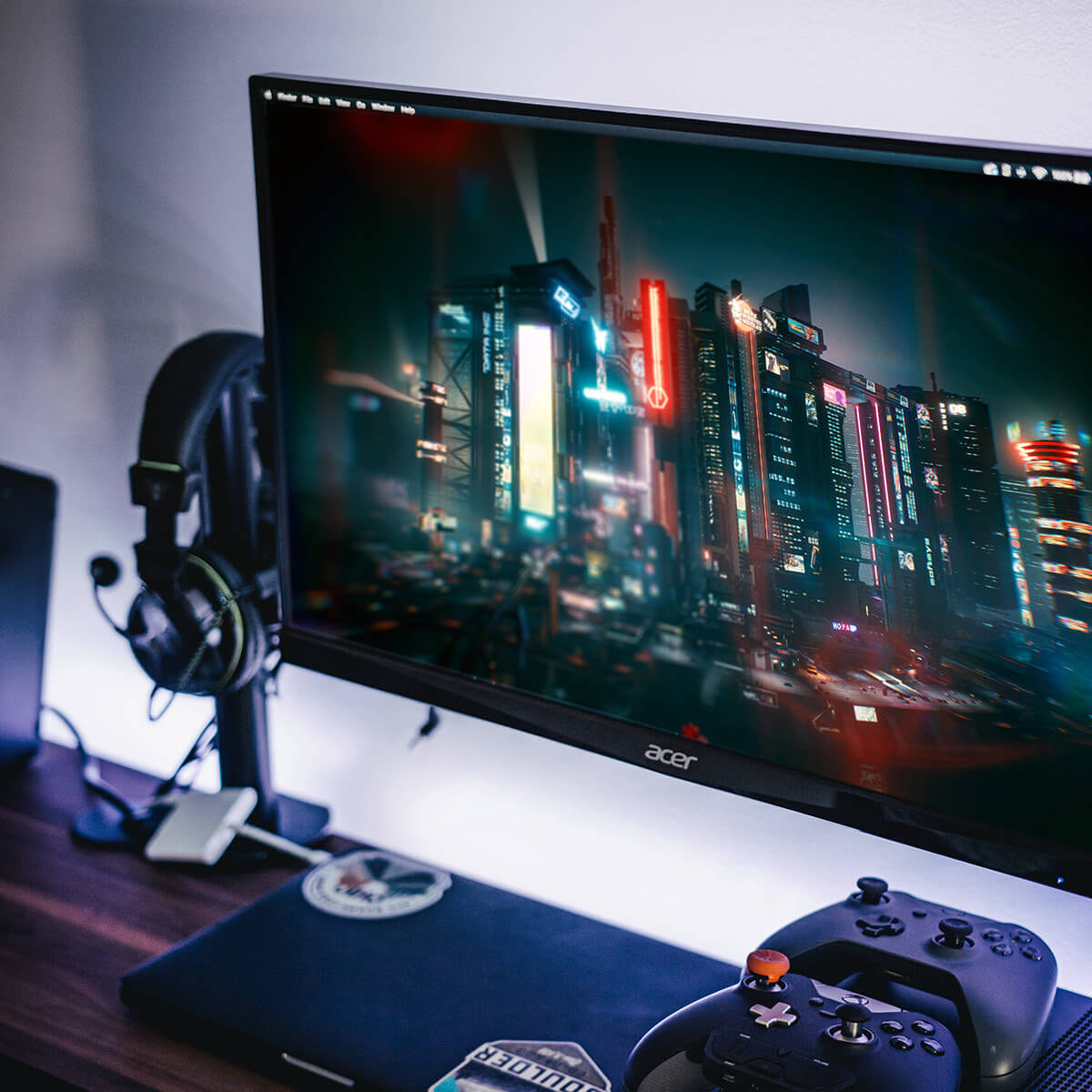 20+ Minimalist Gaming Setups & Battlestation Ideas | Gridfiti