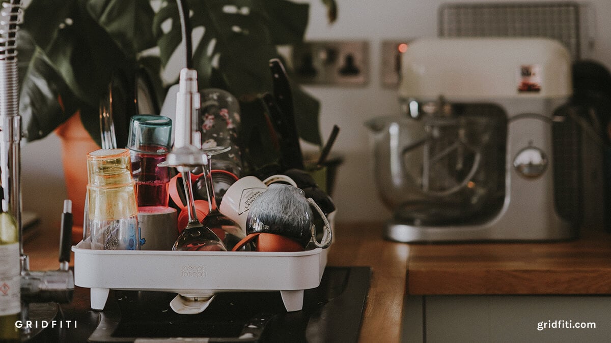 Do a quick tidy during Pomodoro break